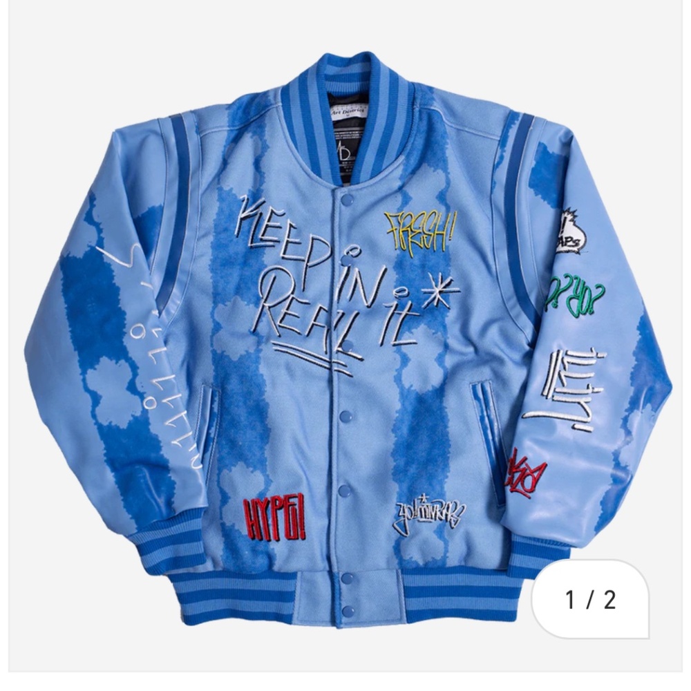 IN SEARCH OF THIS JACKET IN A SIZE L OR XL